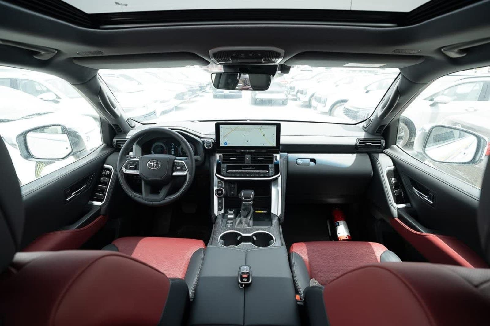 2025 Toyota Land Cruiser 300 VX.R Hybrid — photo 5