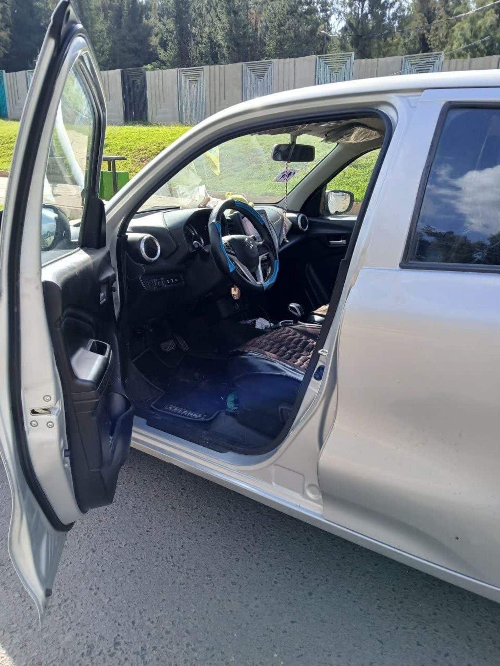 2022 Suzuki Celario — photo 3