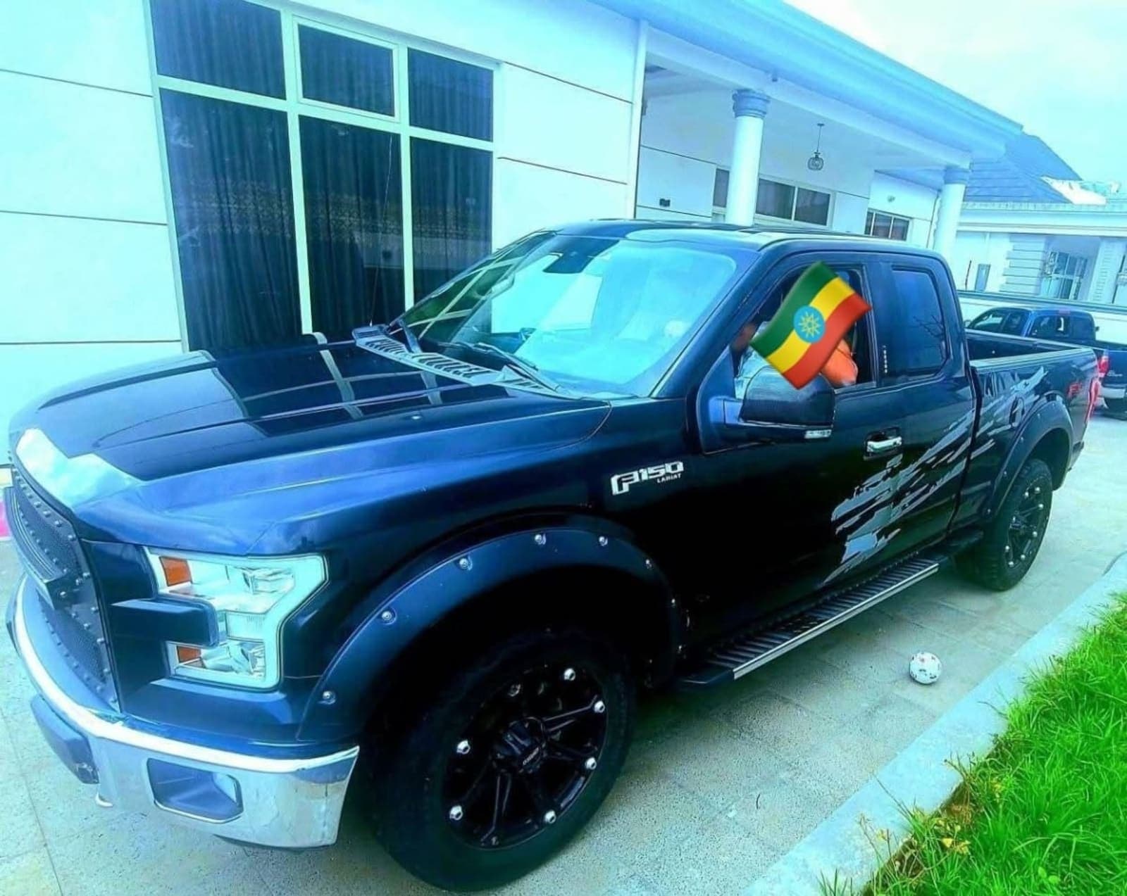 2017 Ford F-150 XLT Ecoboost — photo 2