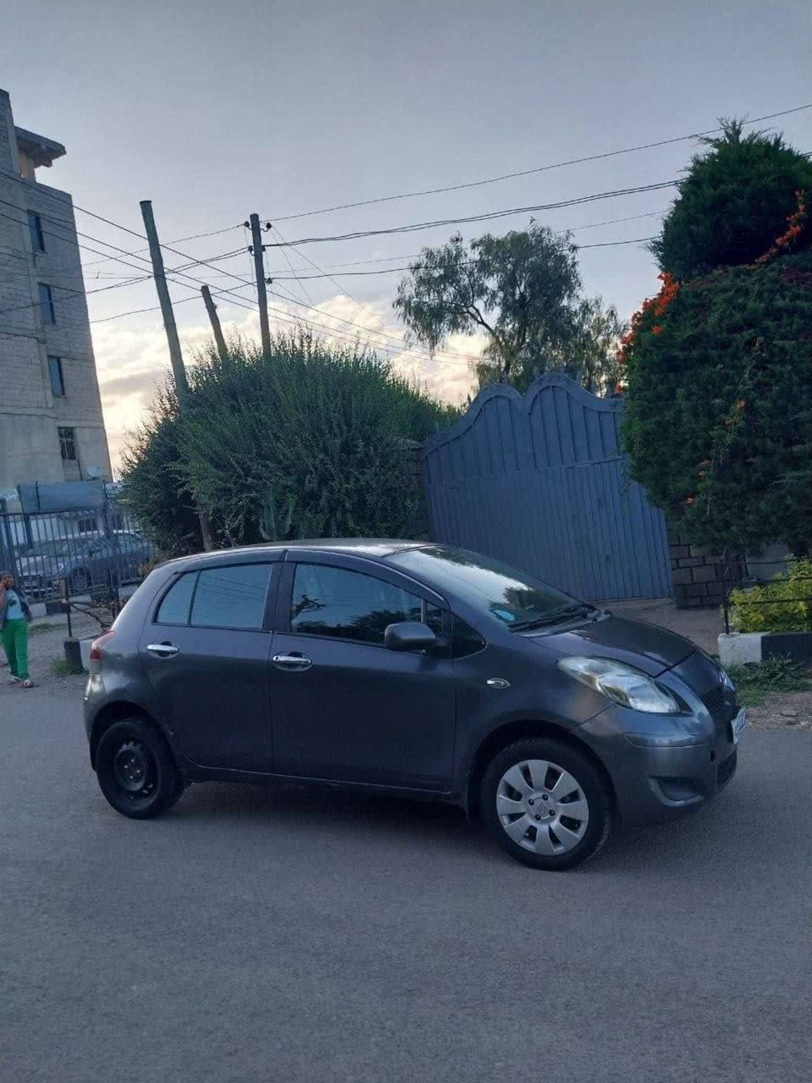 2010 TOYOTA Compact — photo 4