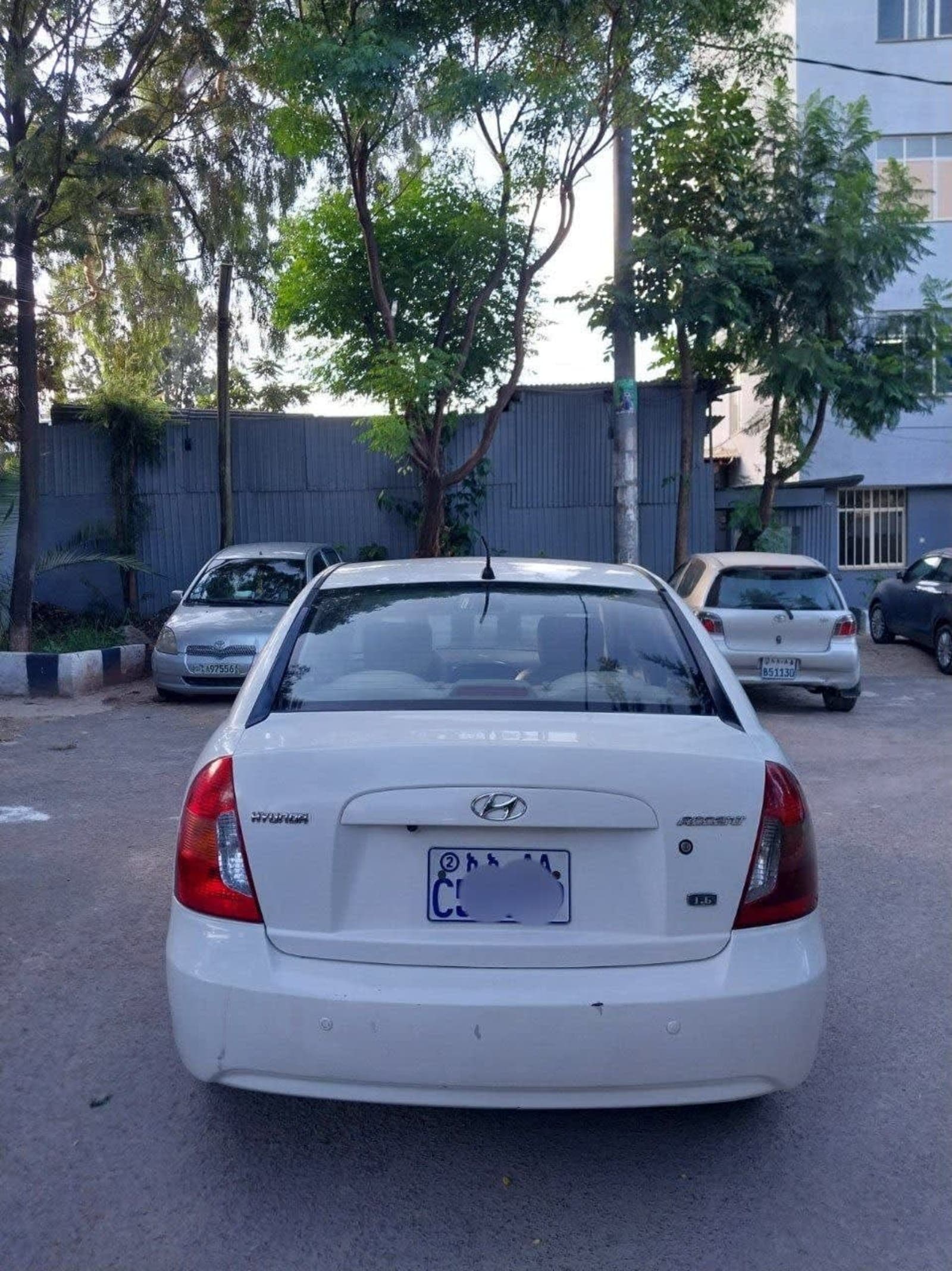 2010 Hyundai Accent — photo 7