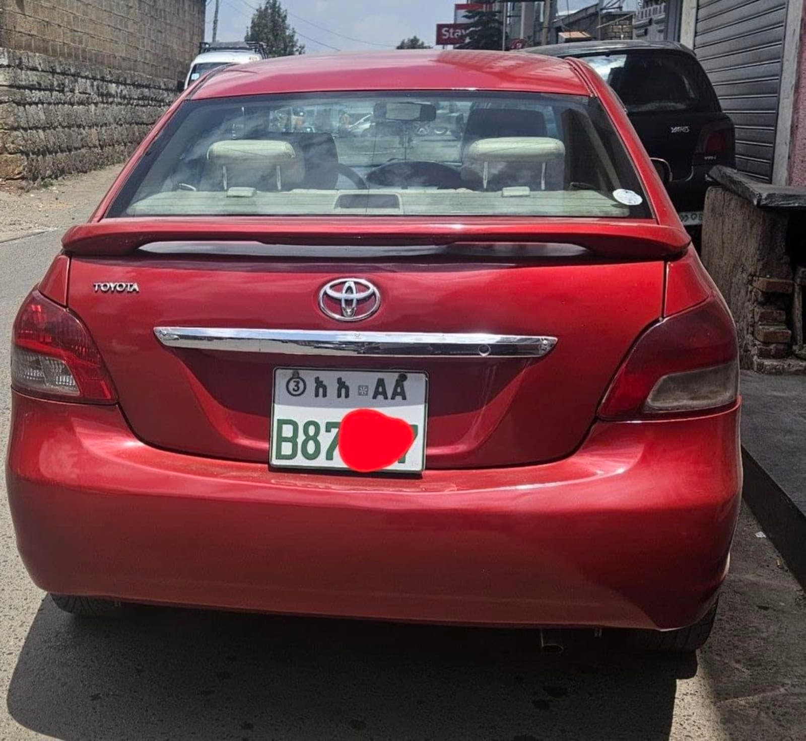 2010 Toyota Belta โ photo 3