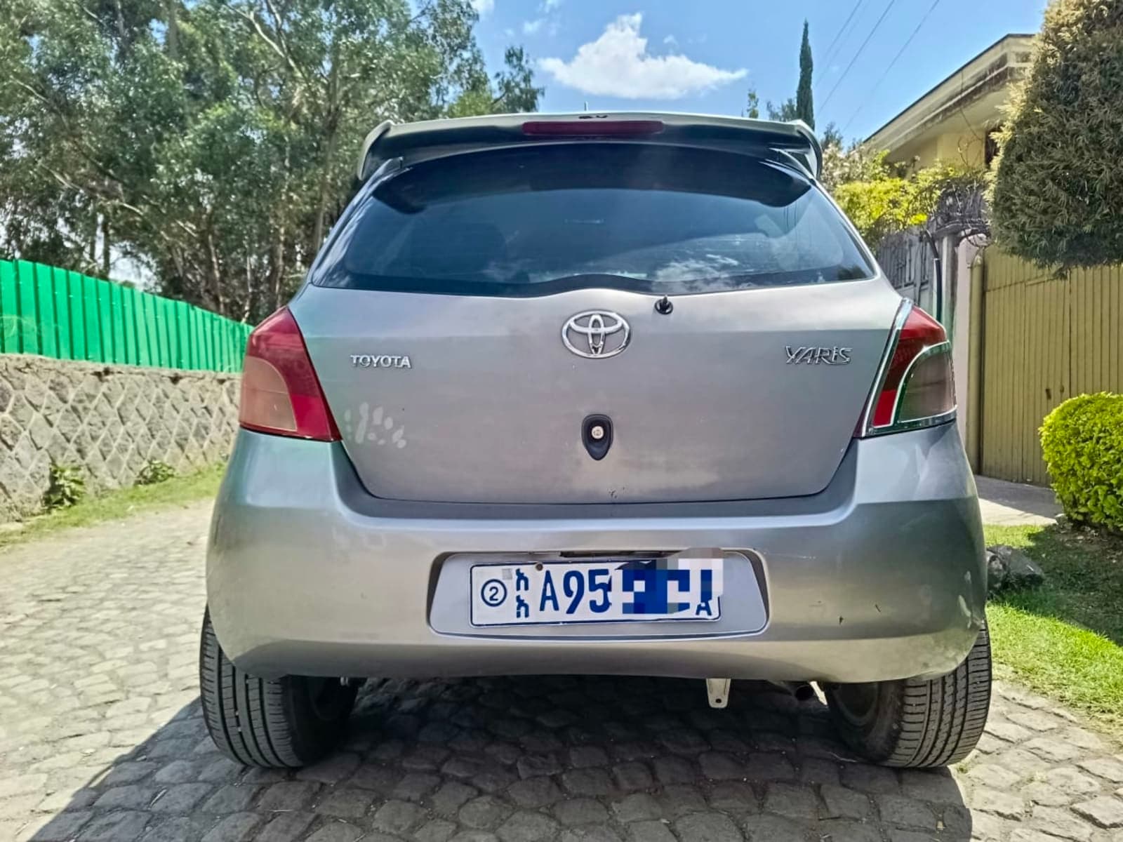 2008 Toyota Yaris Compact — photo 7