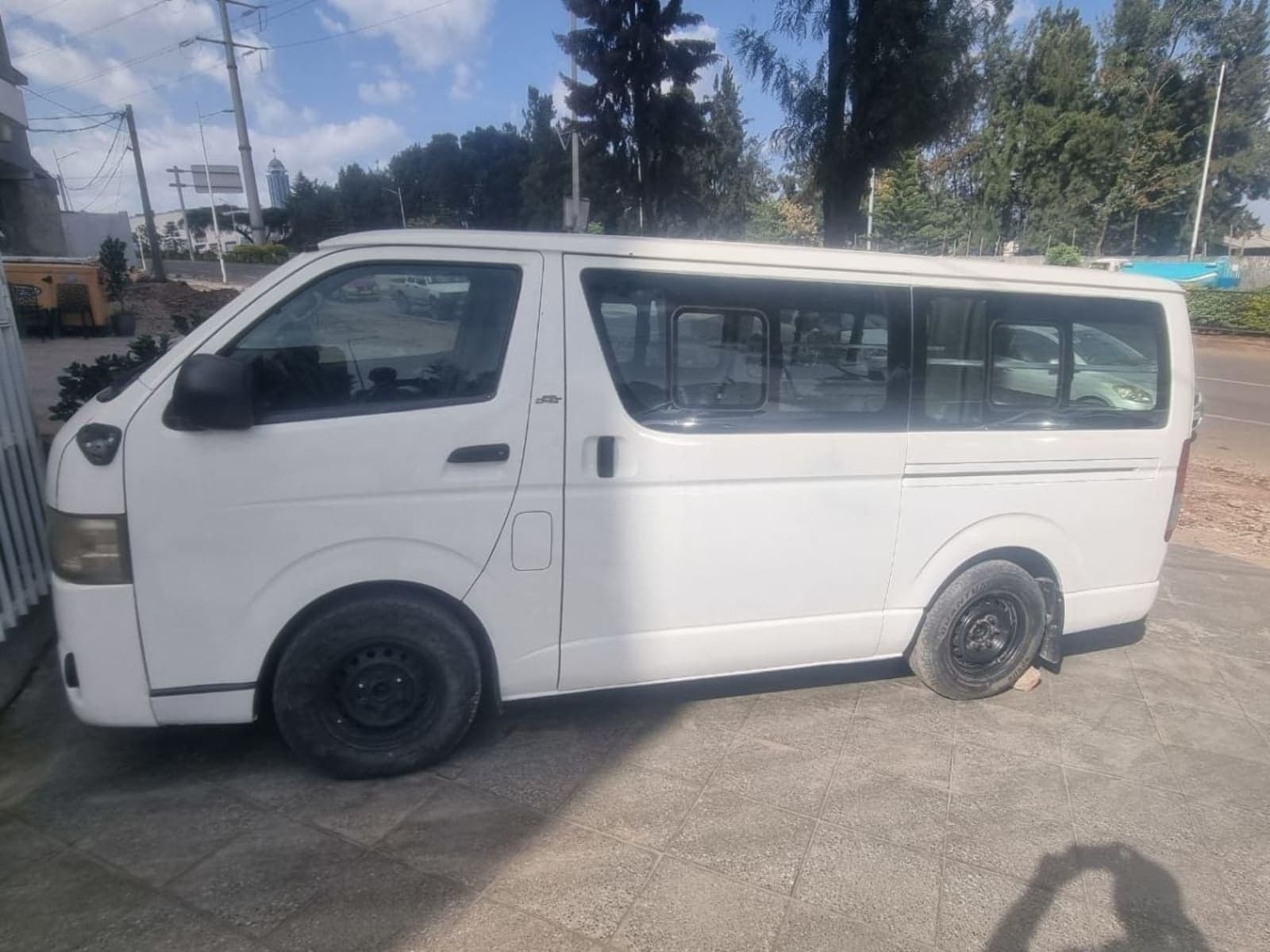 2007 Toyota HiAce Abadula Super GL โ photo 3