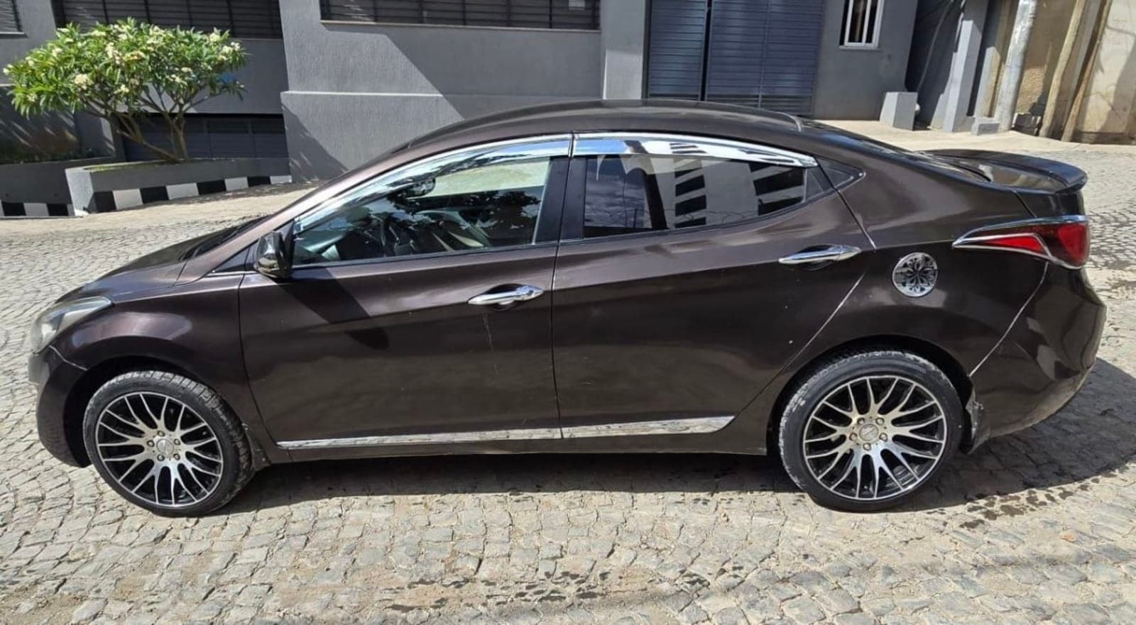 2014 Hyundai Elantra — photo 6