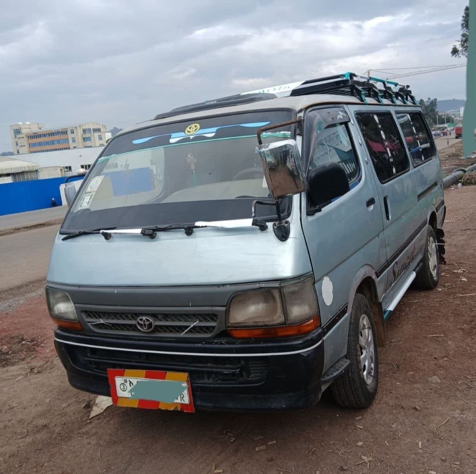 2003 Toyota 5L — photo 1