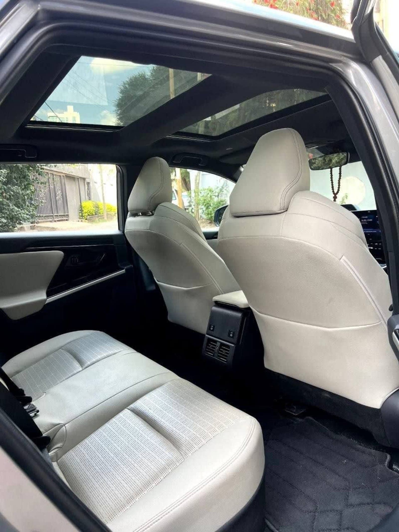 2024 Byd Bz4x — photo 6