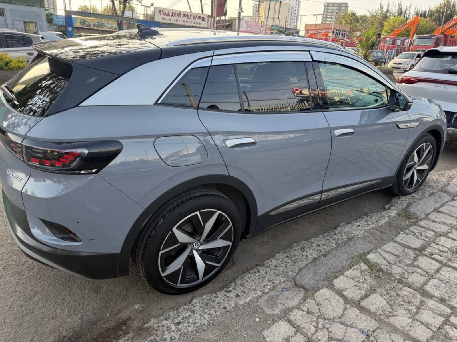 2022 VOLKSWAGEN ID.4 Crozz Pro — photo 3