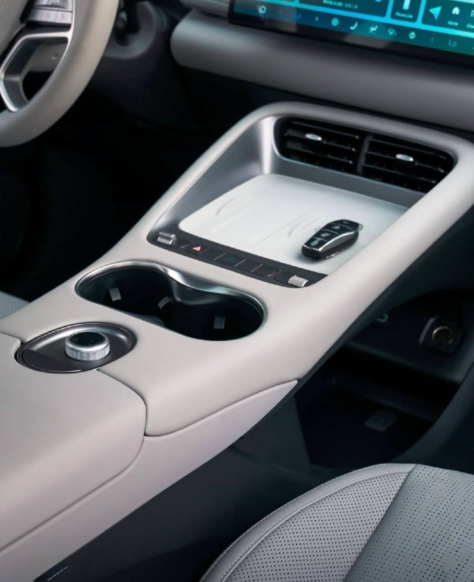 2025 BYD Sealion 06 EV — photo 4