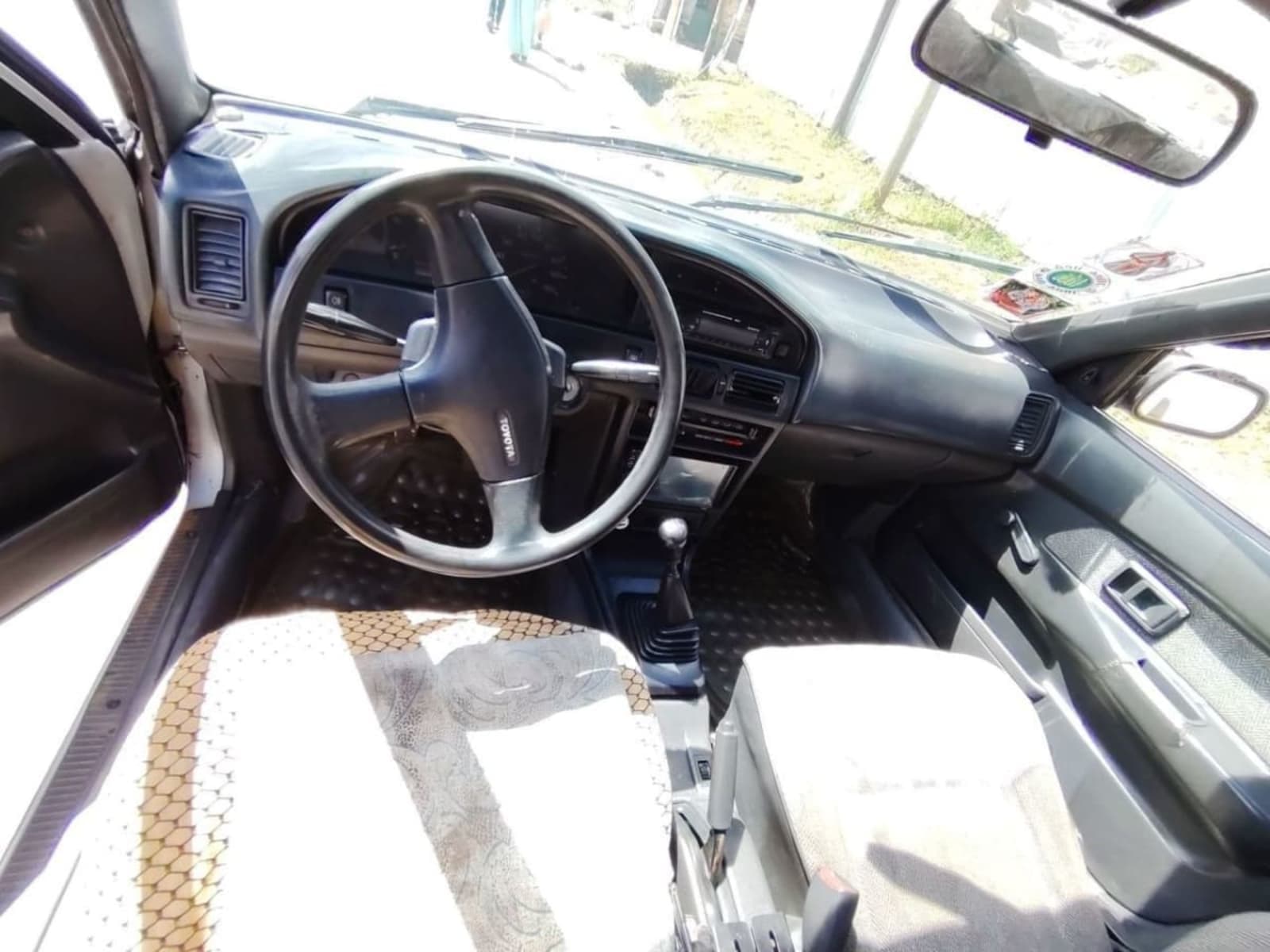 1992 Toyota Woyane Hatchback — photo 3