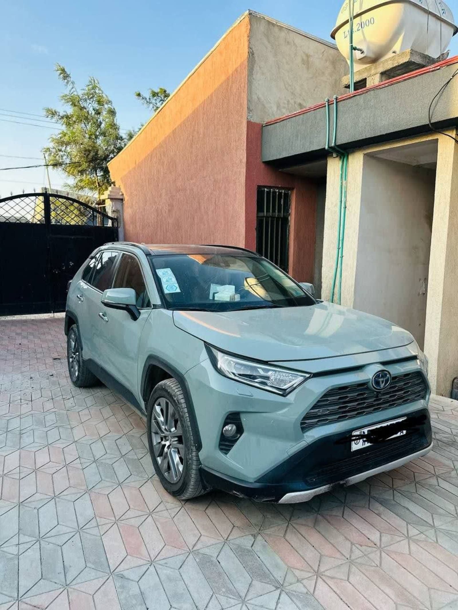 2020 Toyota Rav4 — photo 6