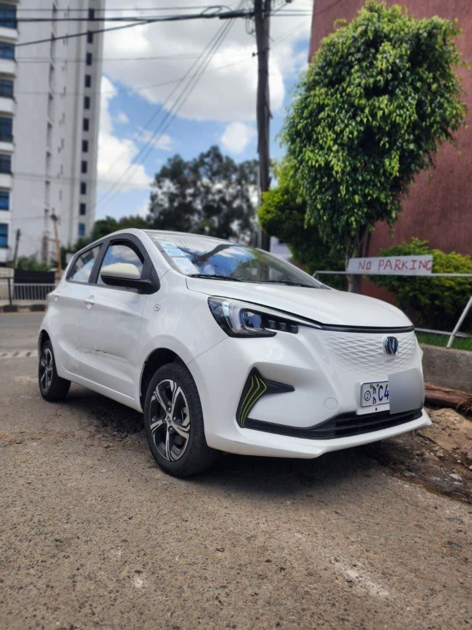 2023 CHANGAN E-Star — photo 3