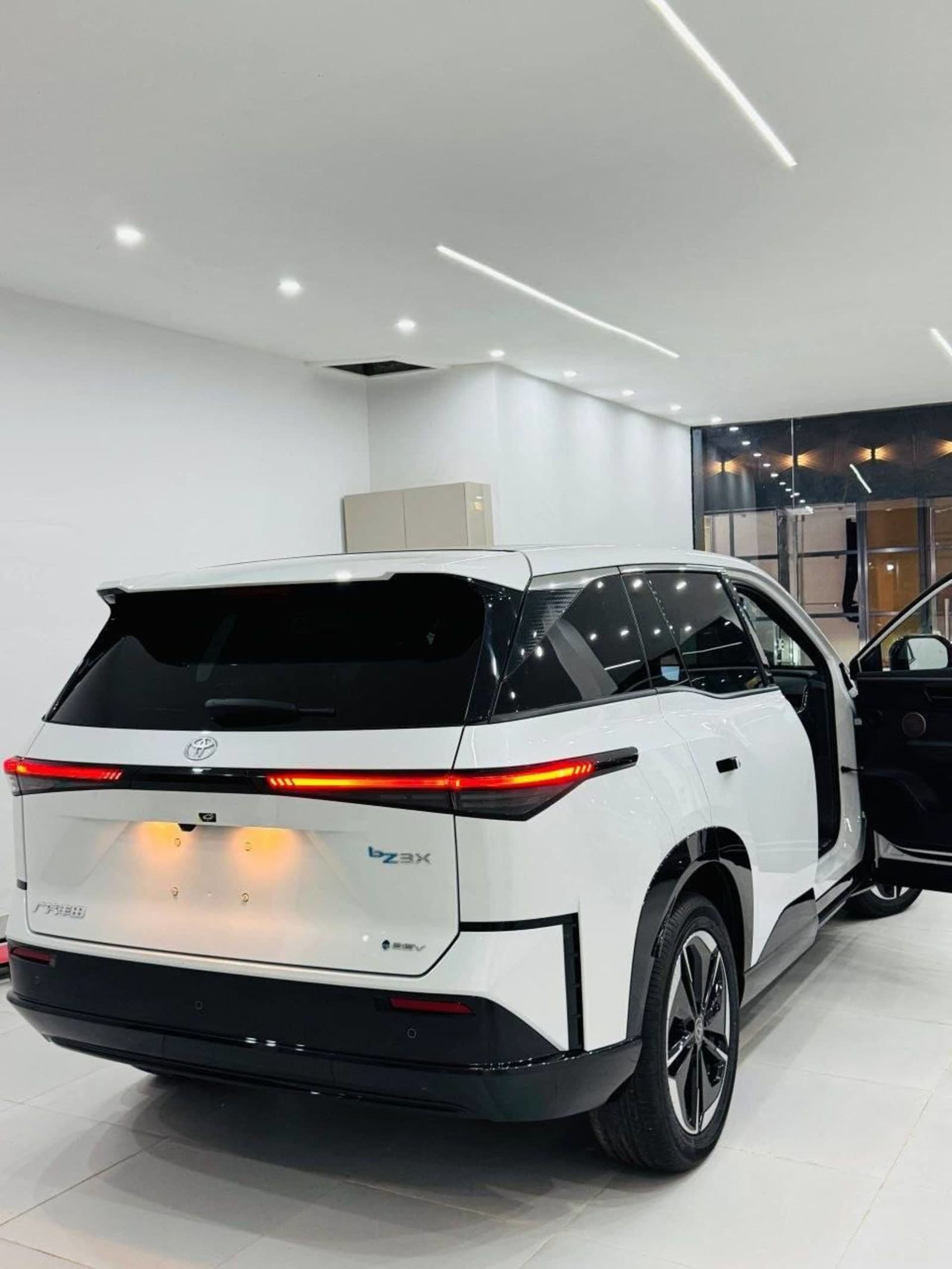 2025 Toyota bZ3X