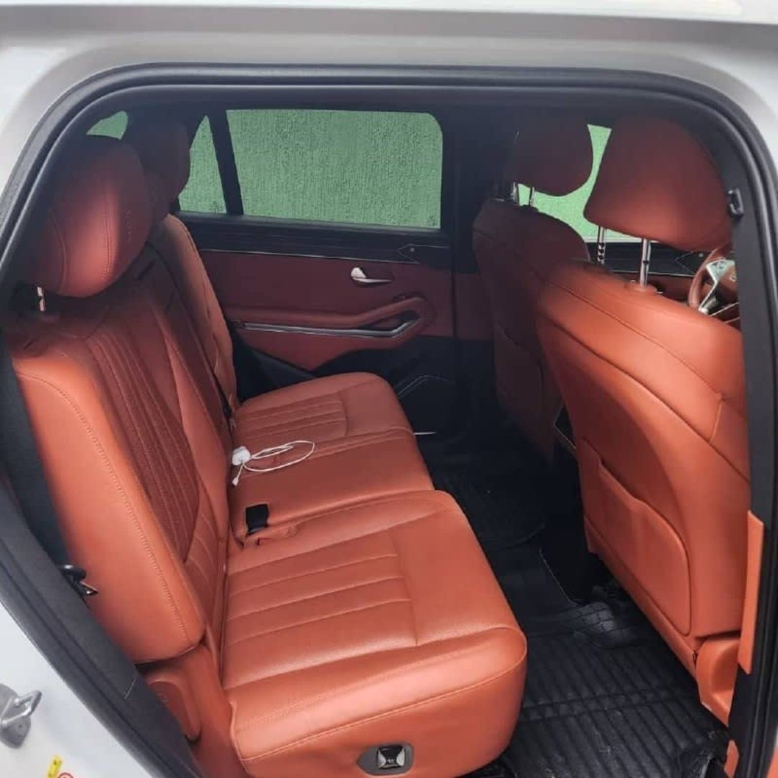 2025 BYD Tang L EV RWD Flagship Edition — photo 4