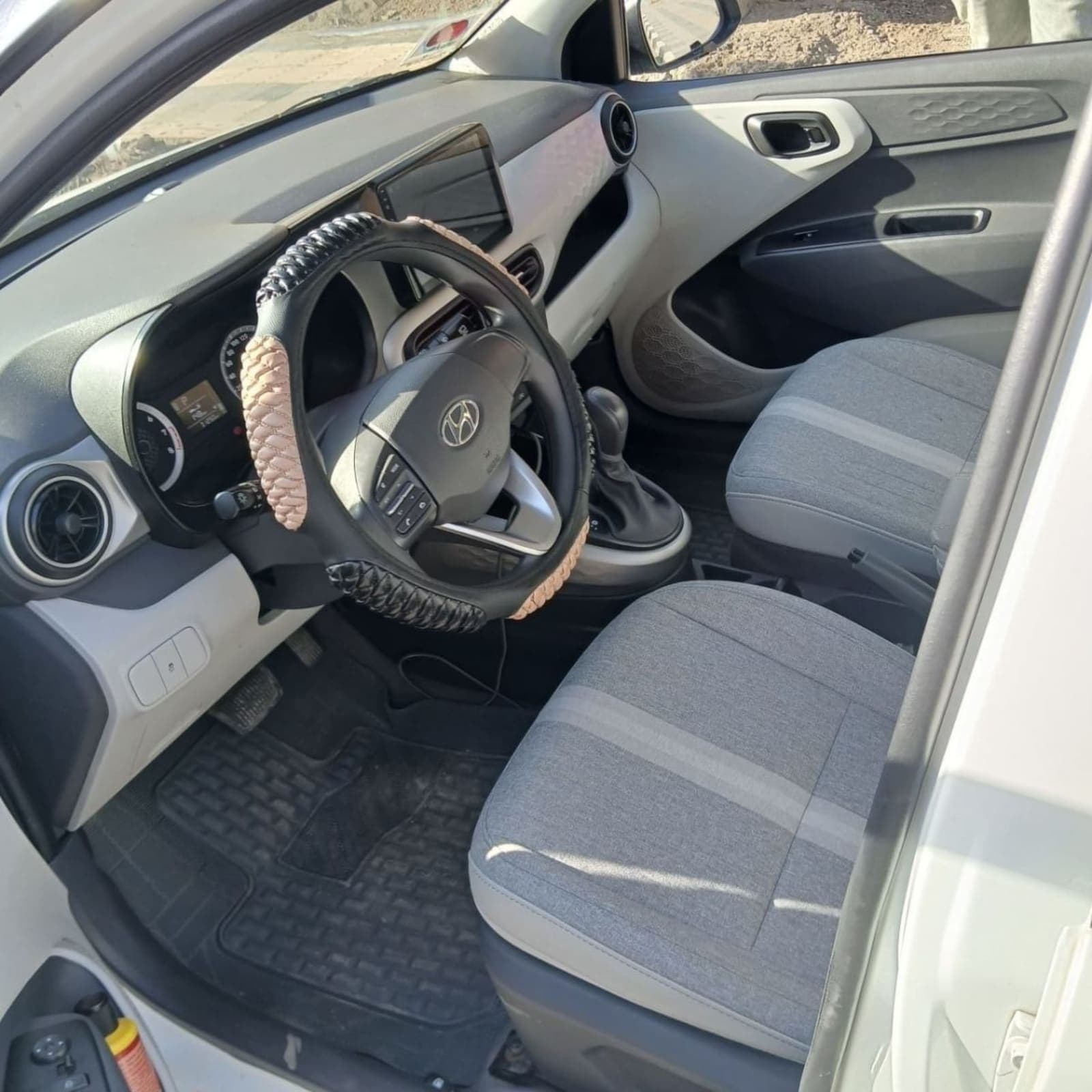 2022 Suzuki Dzire — photo 3