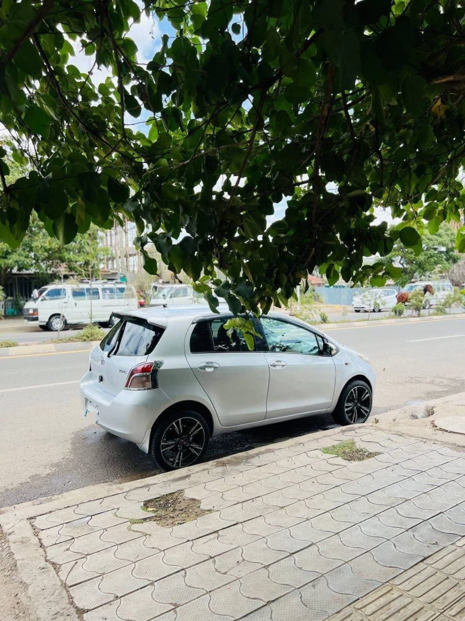2007 Toyota Yaris โ photo 3