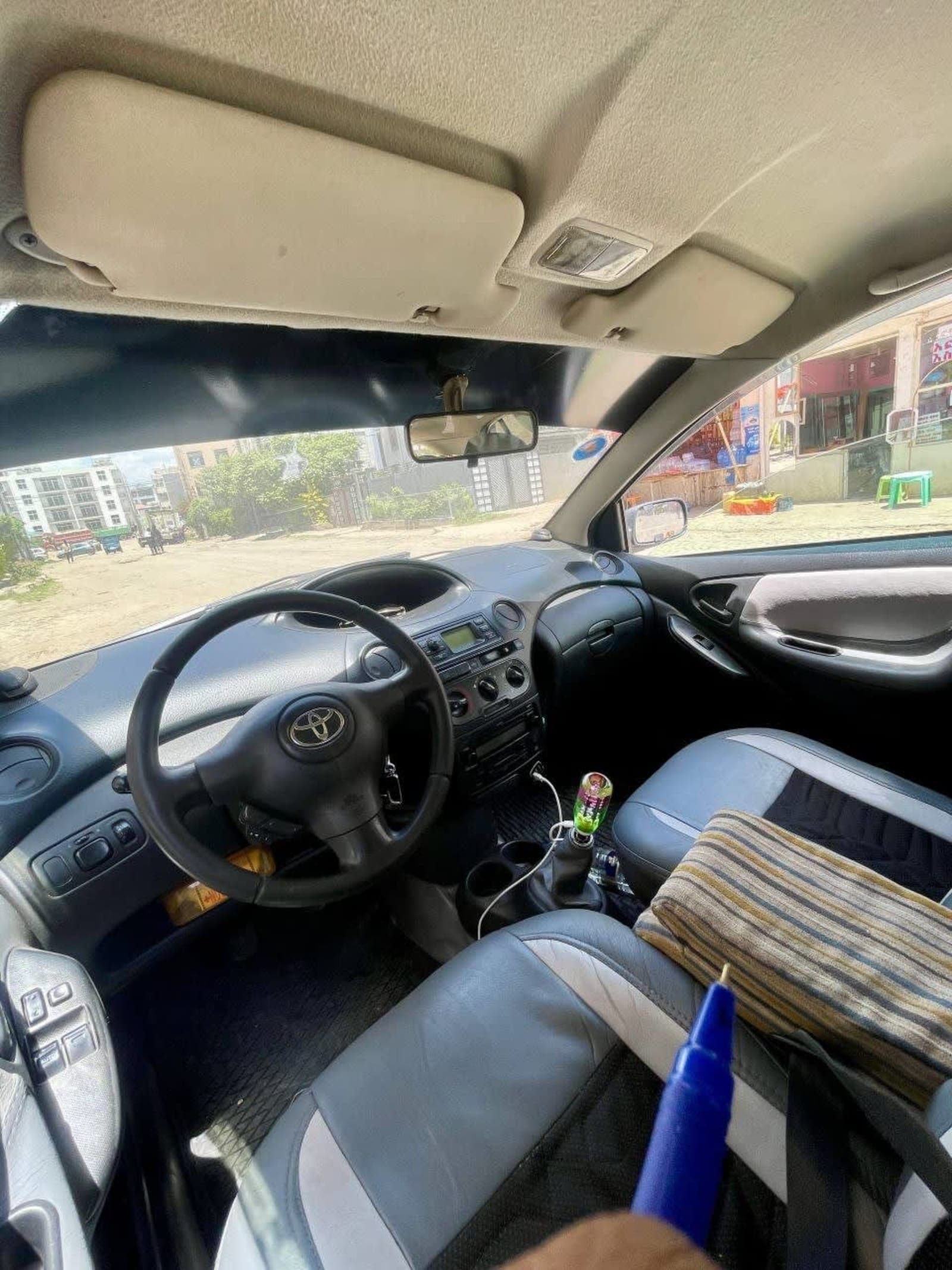 2005 Toyota Vitz Yaris — photo 5