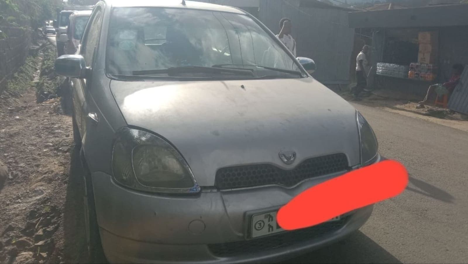 2001 Toyota Vitz