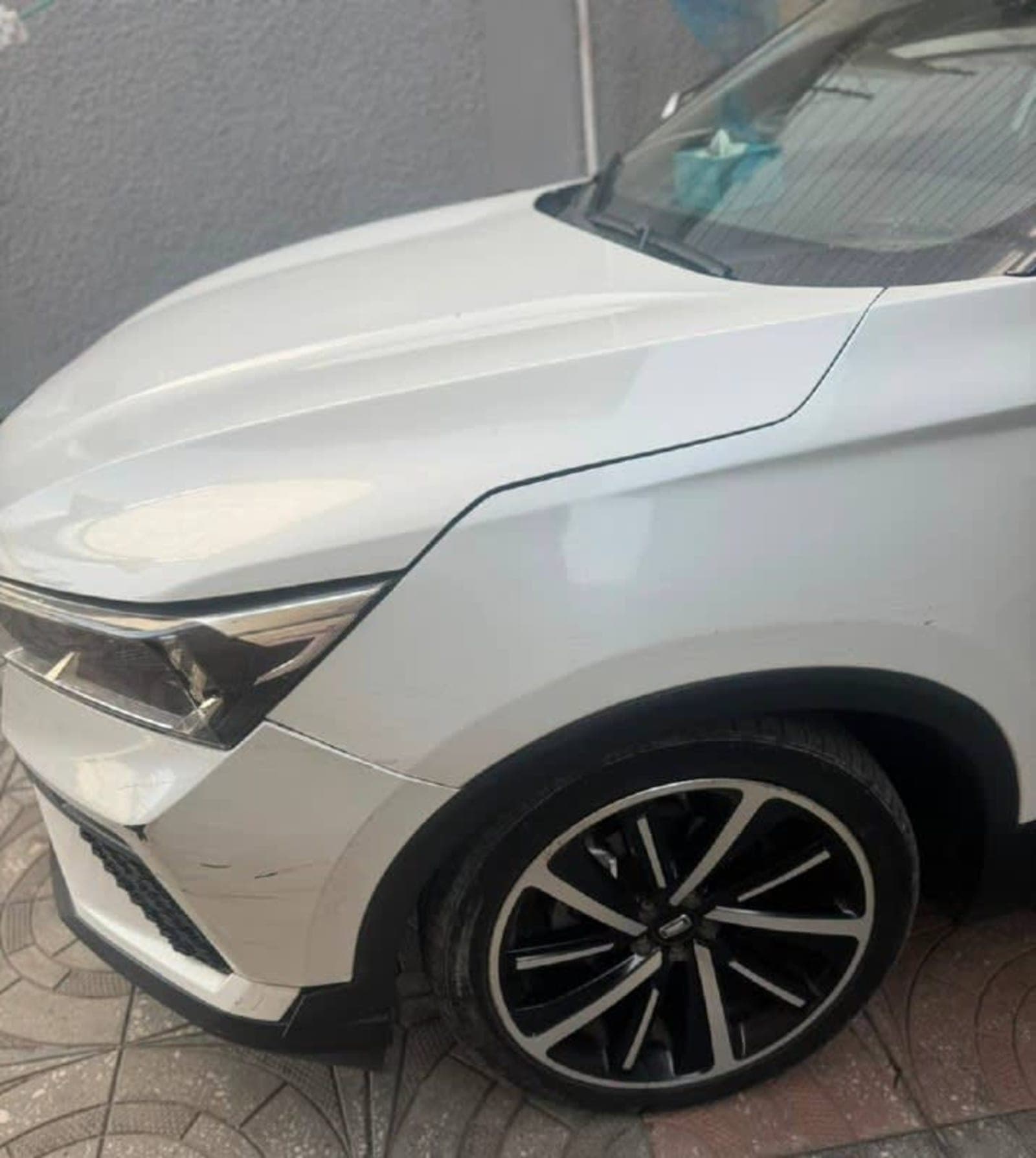 2022 FAW Bestune T77 — photo 2