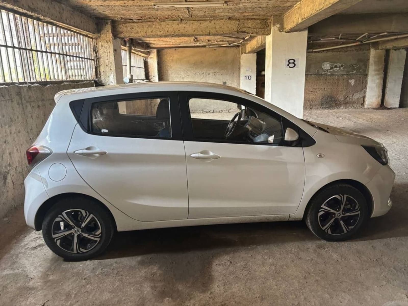 2023 CHANGAN E-Star — photo 3