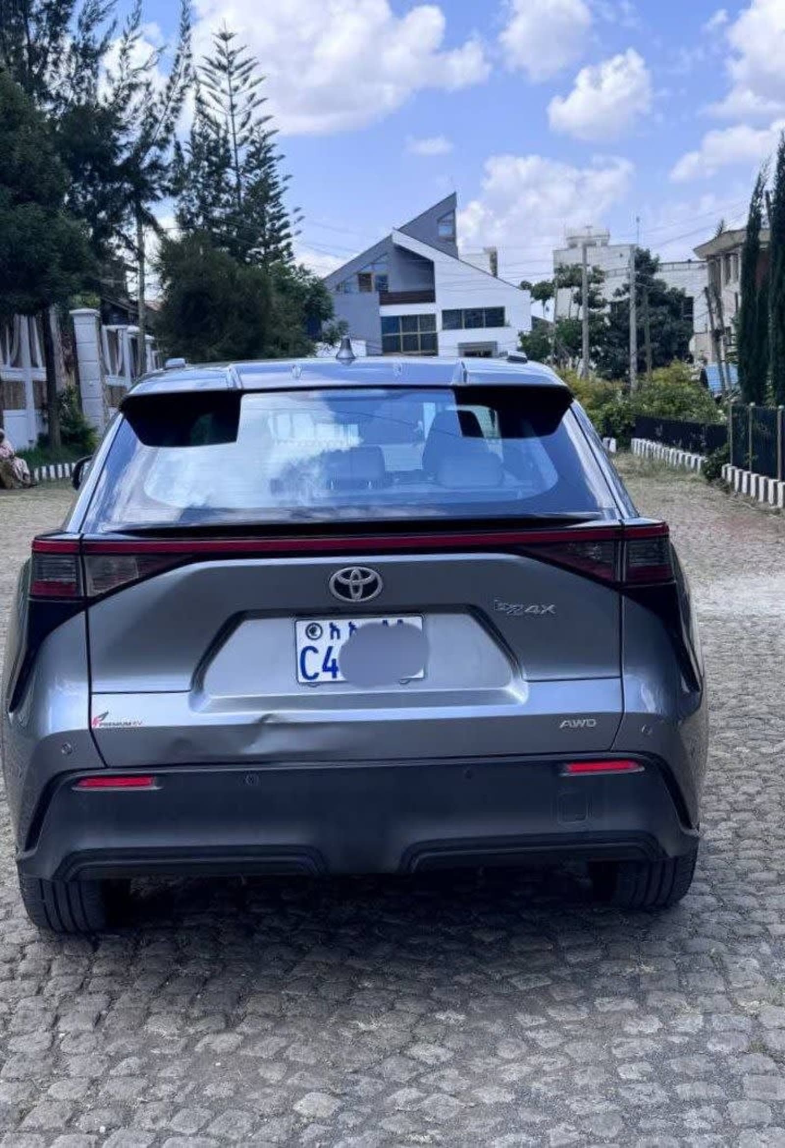 2022 Toyota BZ4X EV — photo 5