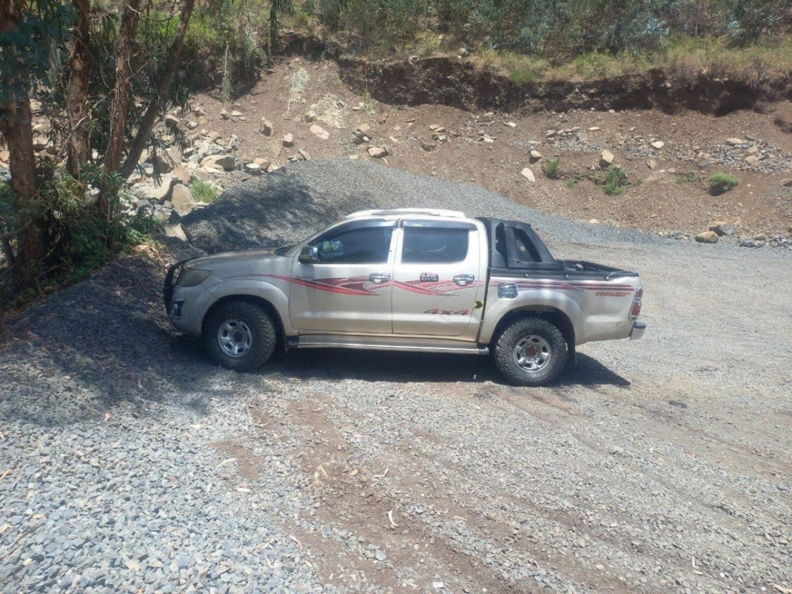 2015 Toyota Hilux Vigo Double Cab — photo 3