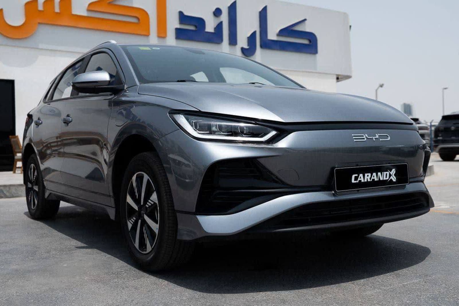 2025 BYD E2