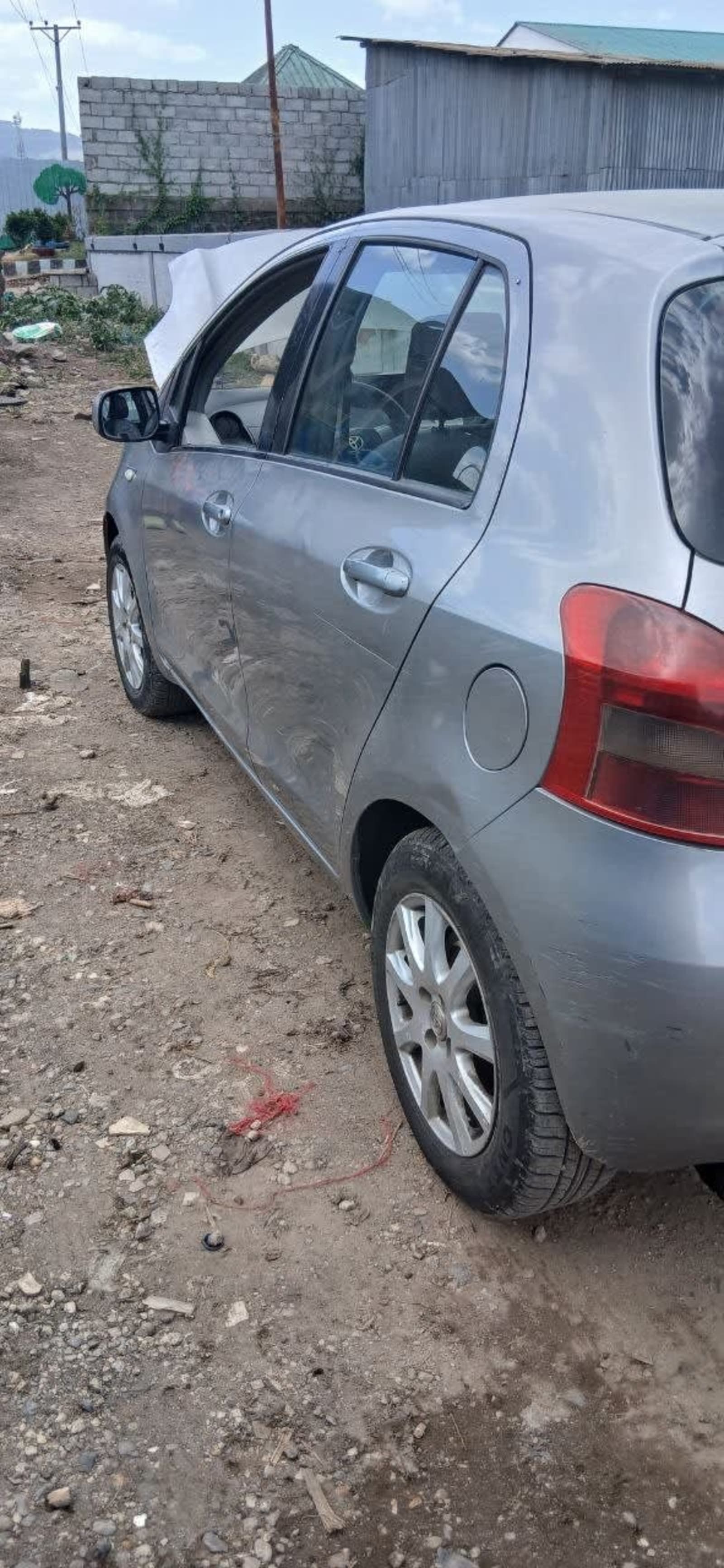 2007 toyota Yares Cope kit — photo 2
