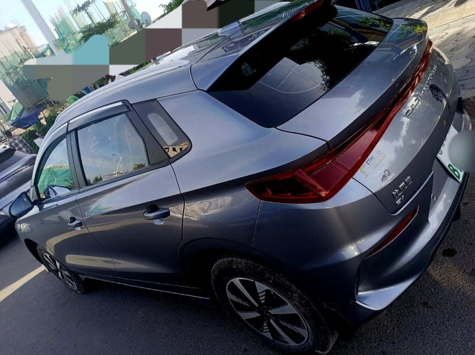 2025 BYD e2 — photo 2