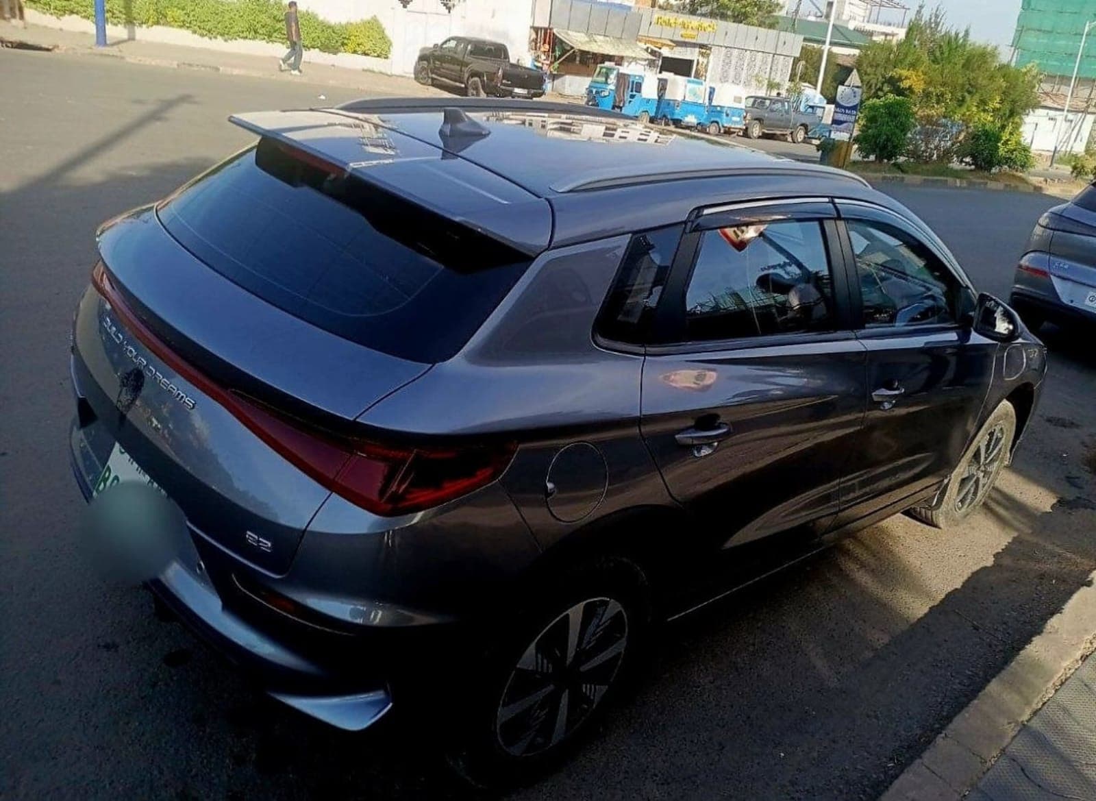 2025 BYD e2 — photo 3