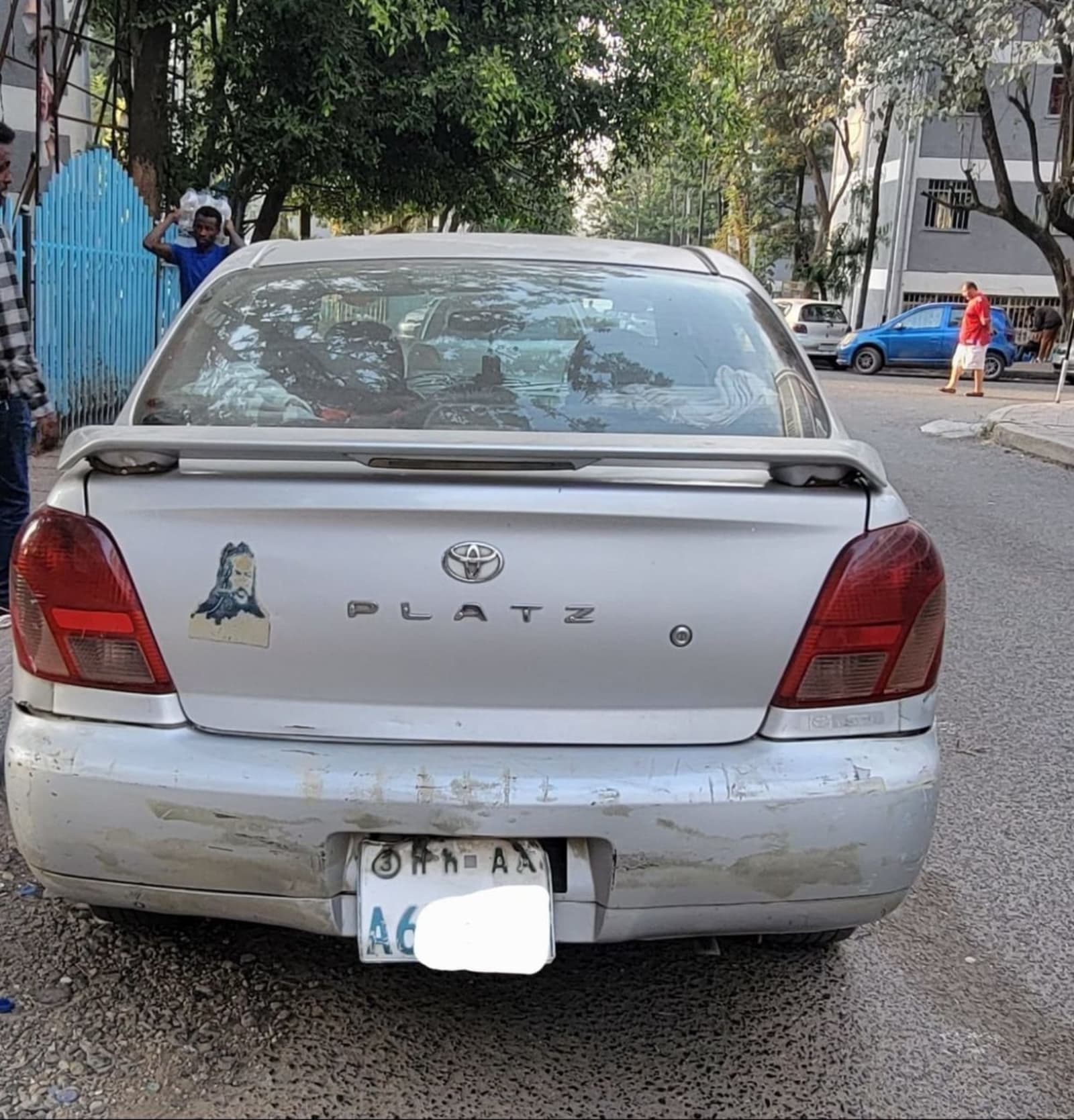 2002 Toyota Platz — photo 5