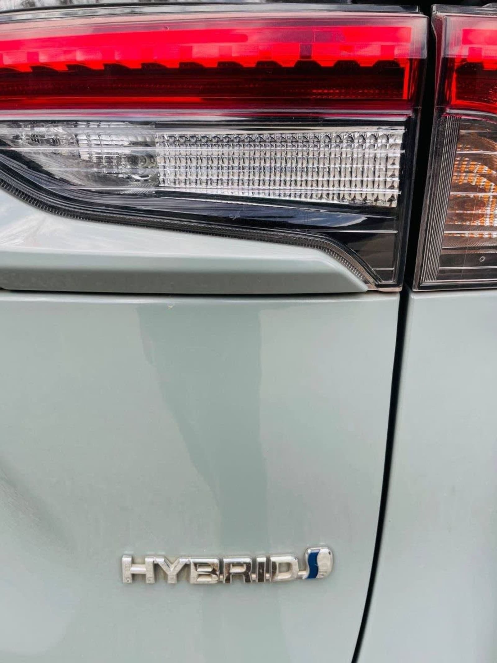 2022 Toyota Rav4 Hybrid Adventure — photo 4