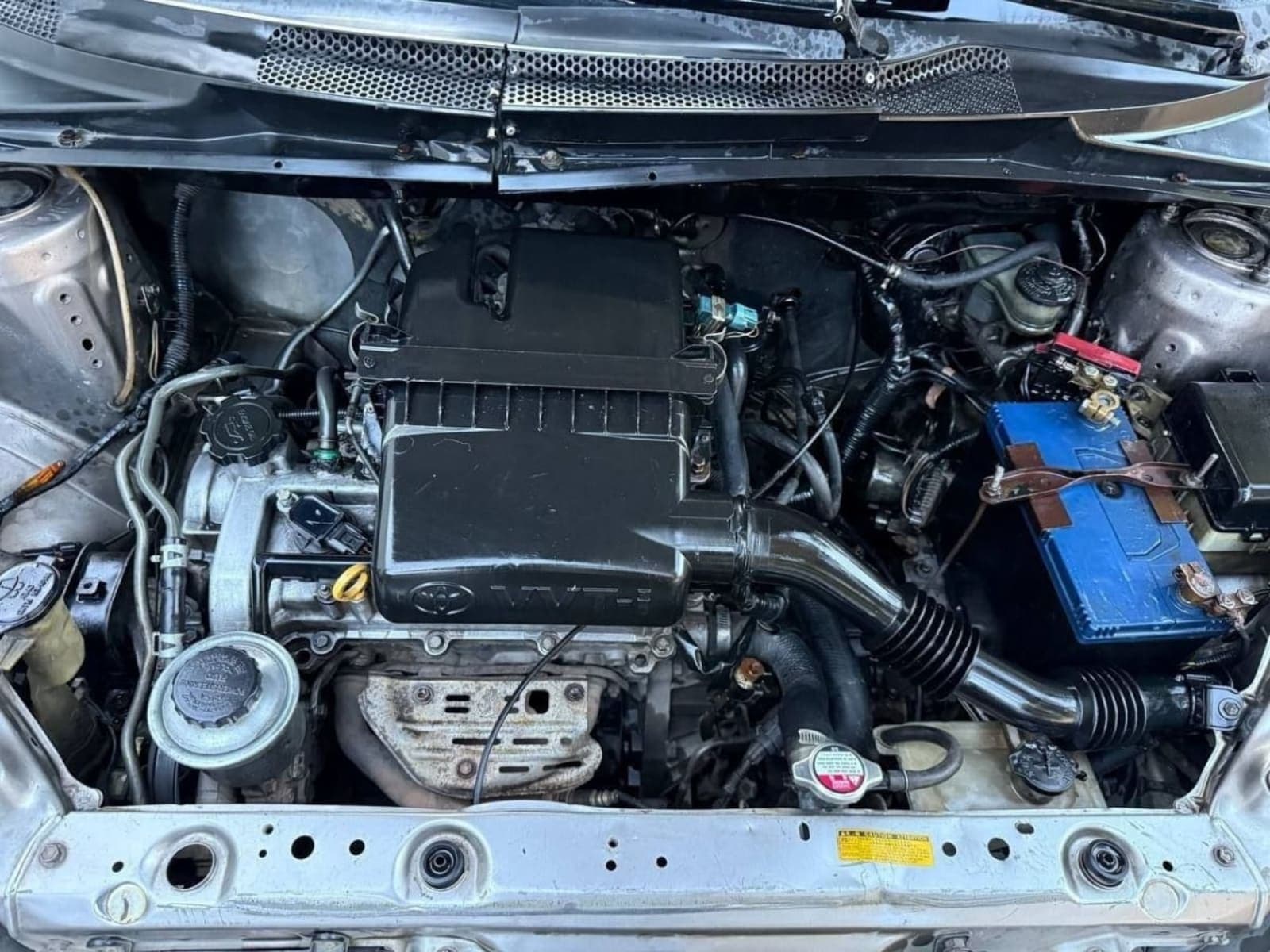 2003 Toyota Vitz