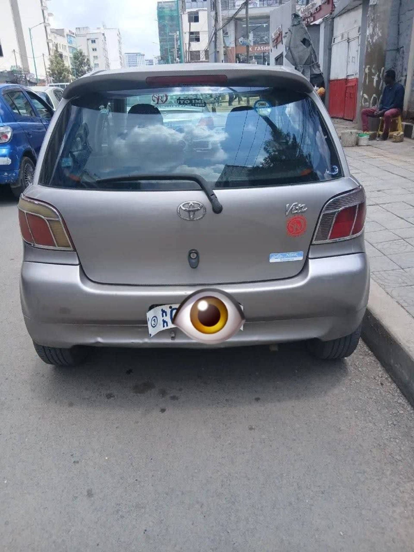 2001 Toyota Vitz