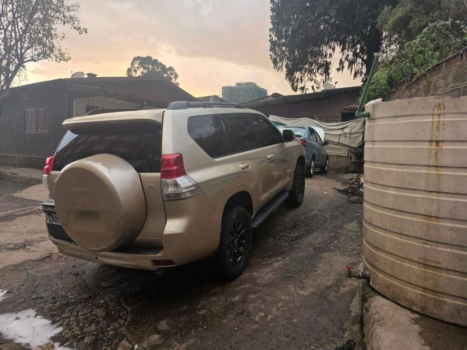2009 Toyota Landcruiser Prado — photo 2