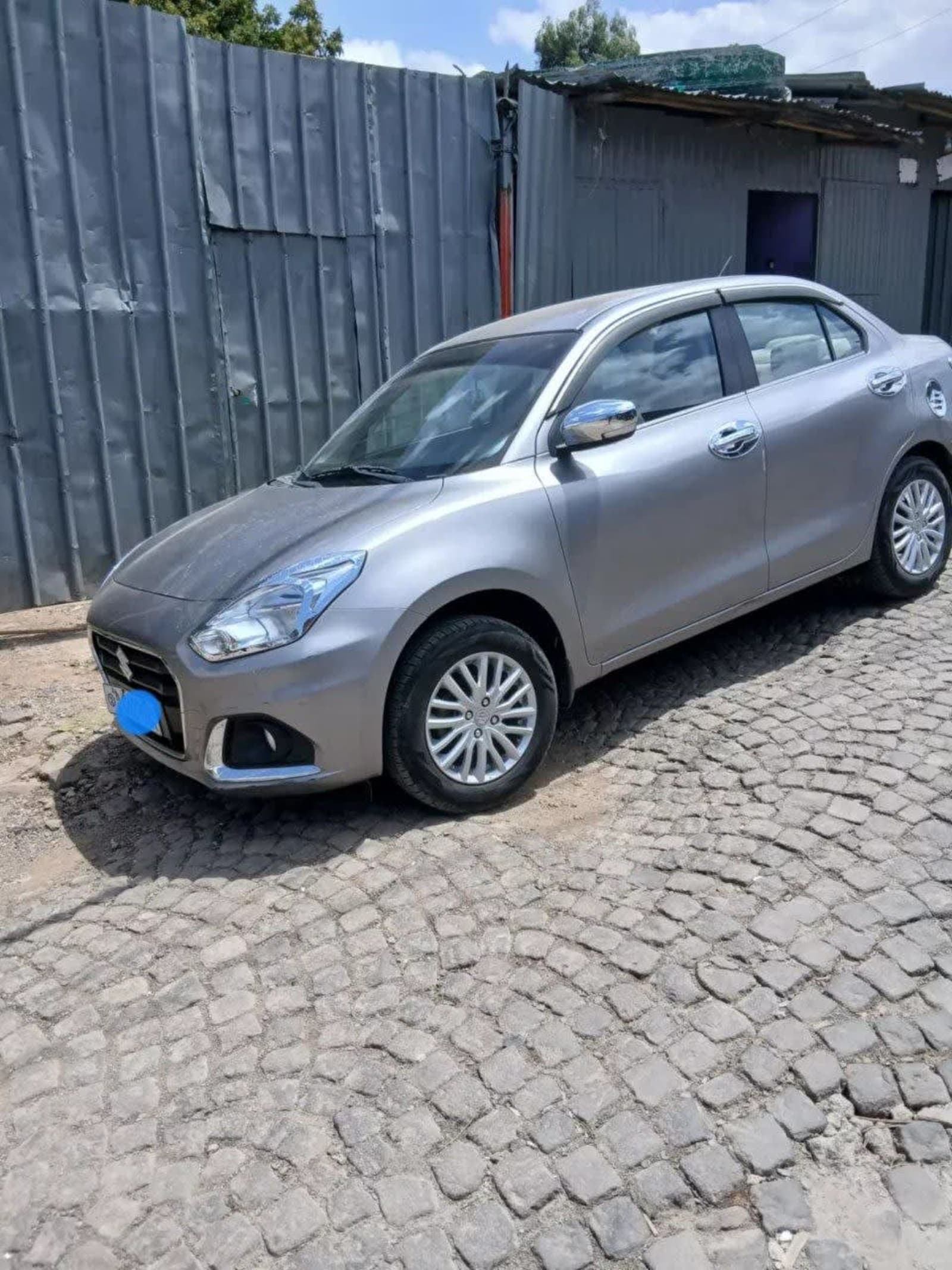 2023 Suzuki Dizire โ photo 2