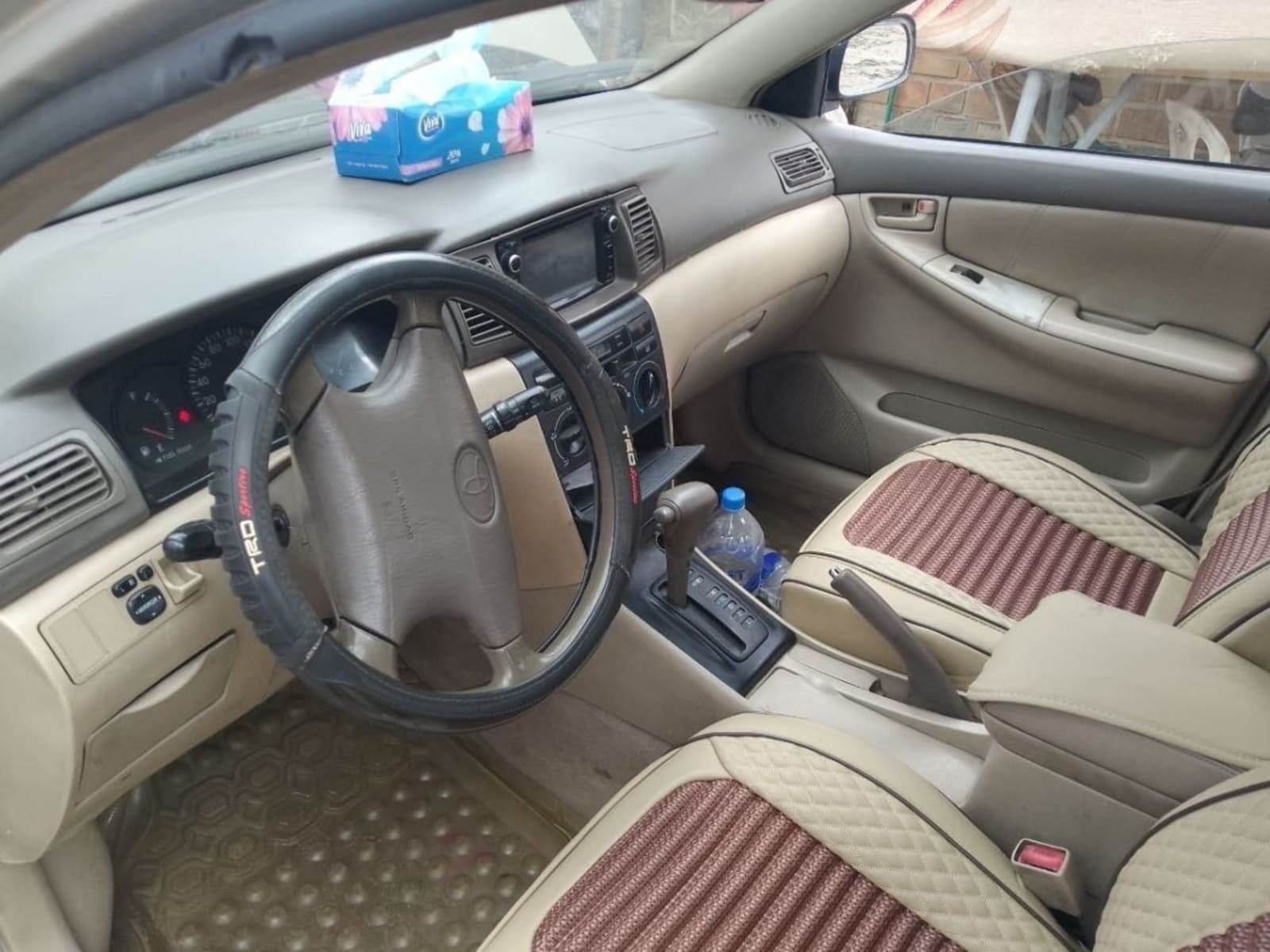 2005 Toyota Platz — photo 3