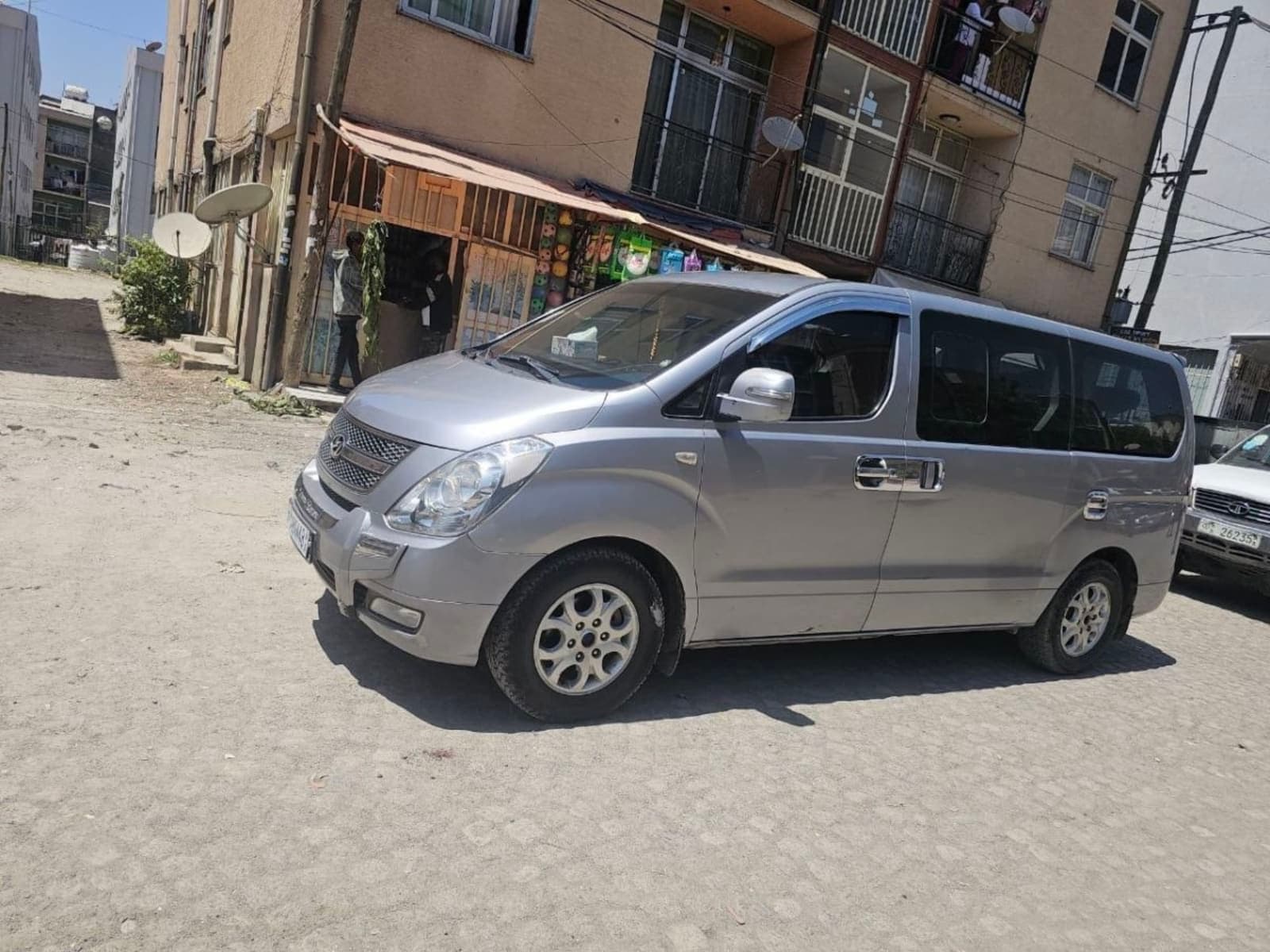 2013 Hyundai Starex — photo 7
