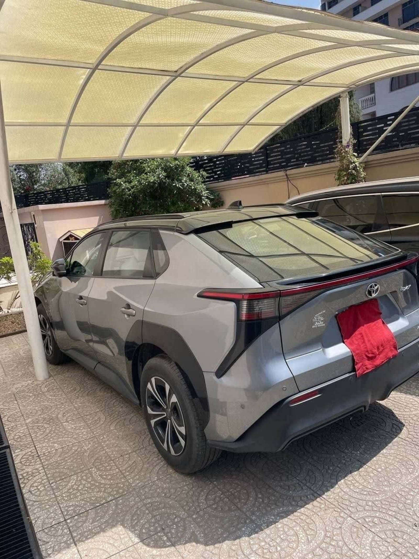 2024 Toyota BZ4X 4WD ULTRA — photo 3