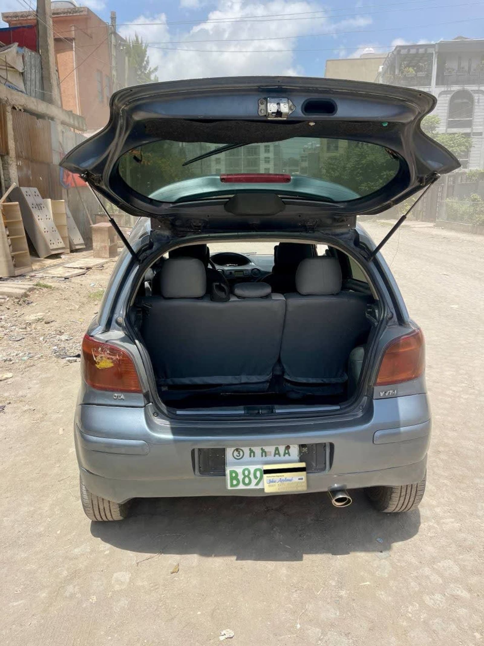2005 Toyota Yaris