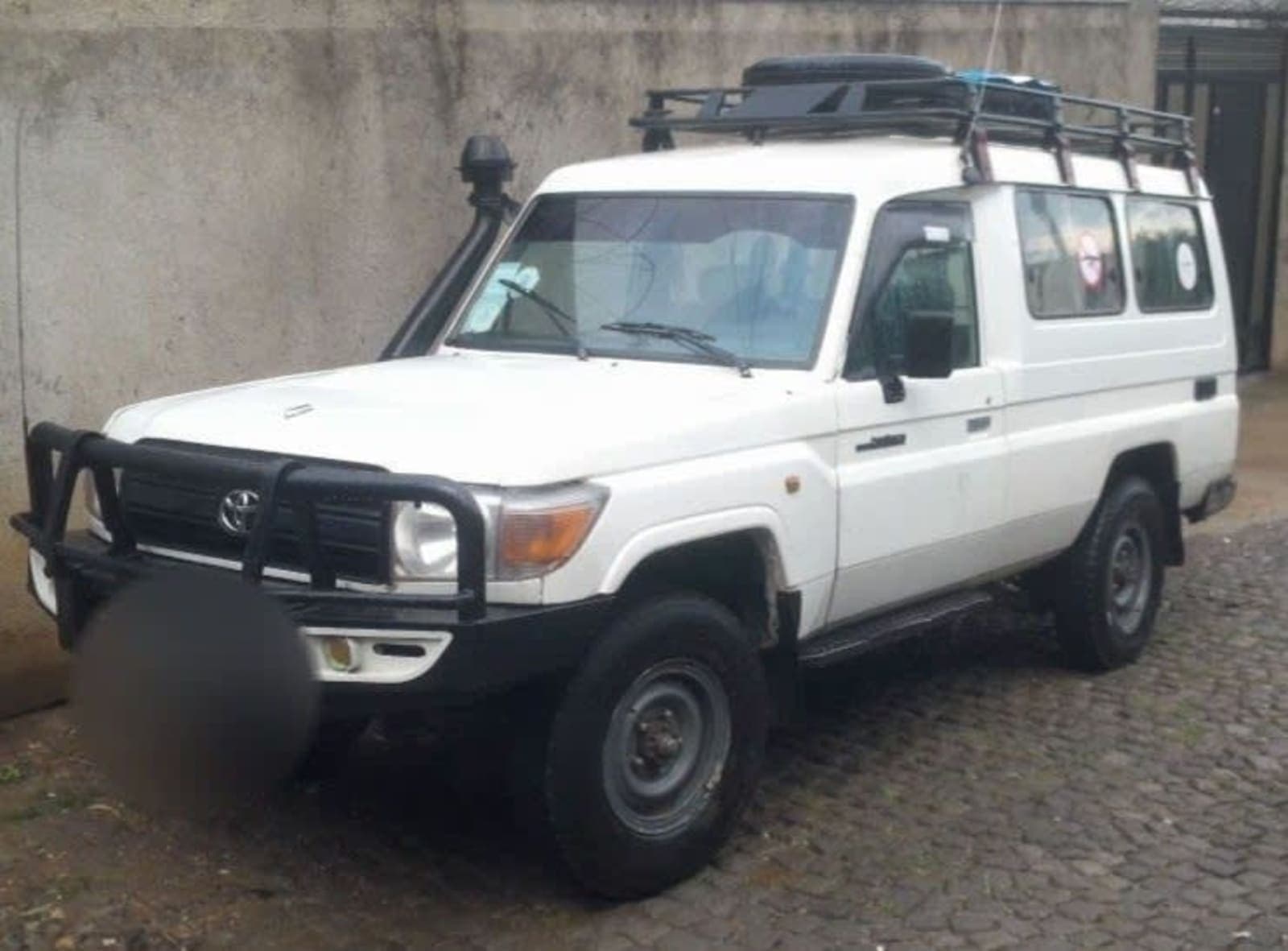 2003 Toyota Land Cruiser — photo 2