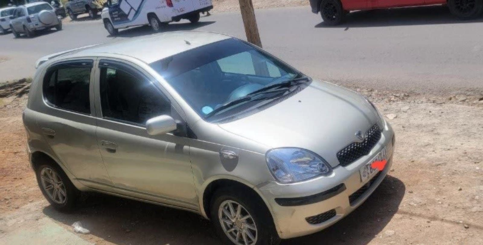 2002 Toyota Vitz