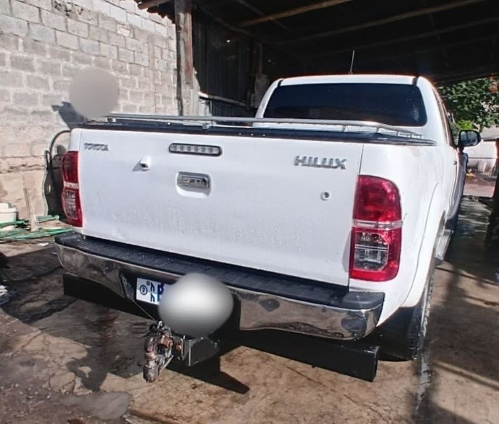 2013 Toyota Hilux kin cap — photo 3