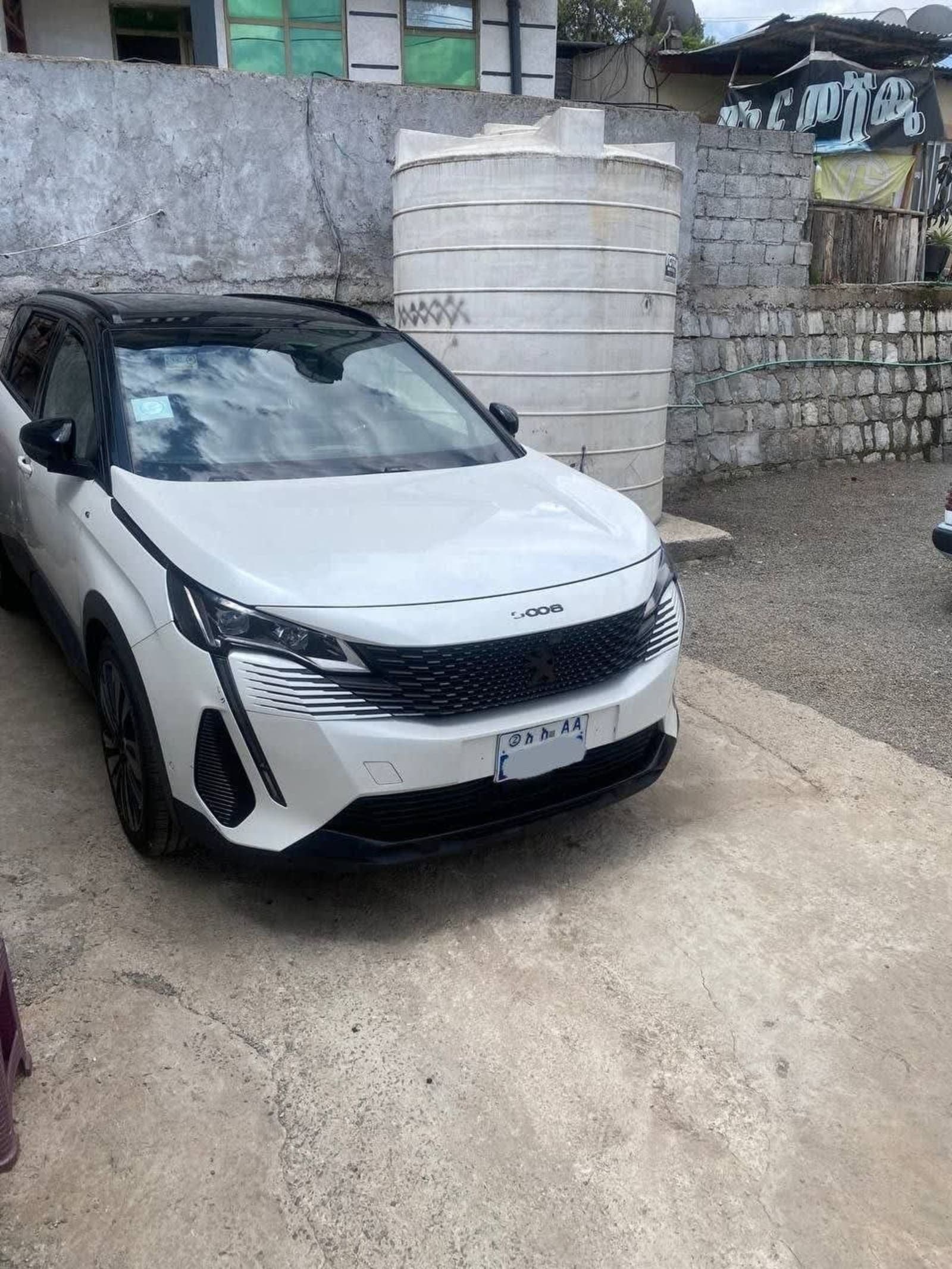 2021 Peugeot 5008 — photo 3