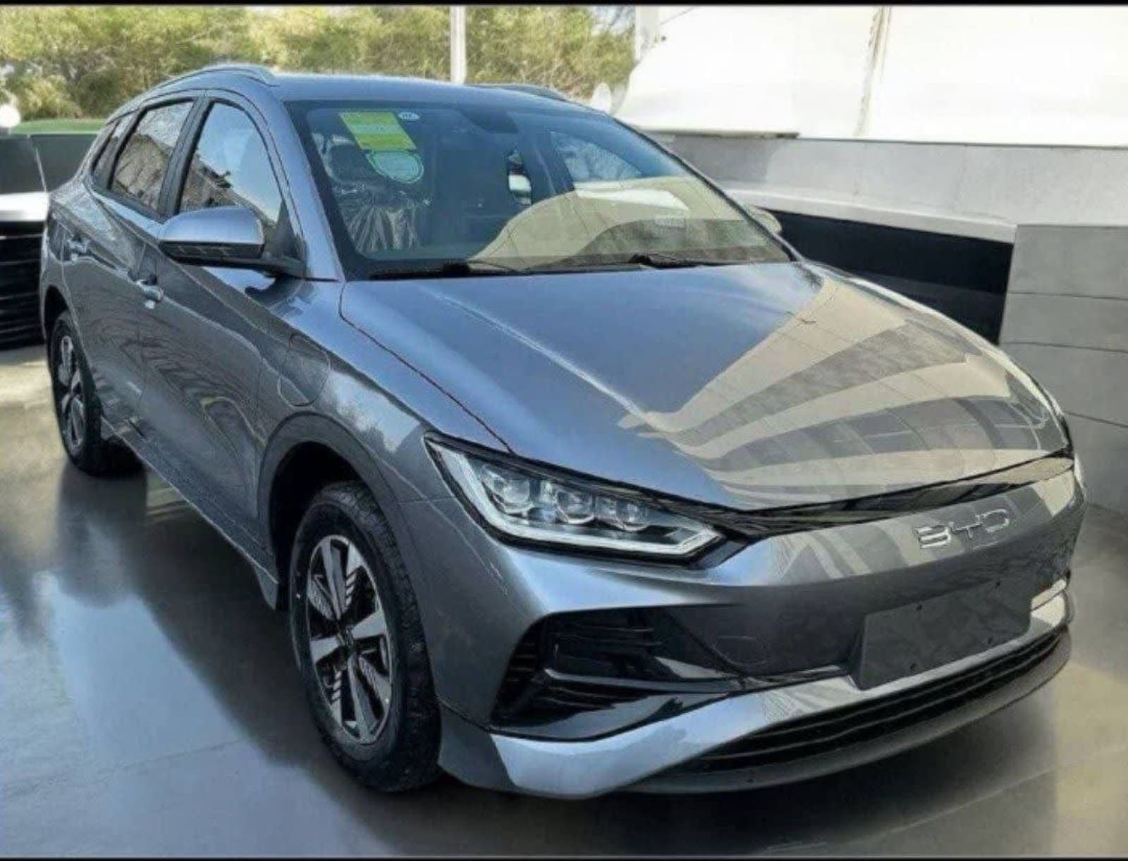 2025 BYD E2 — photo 4