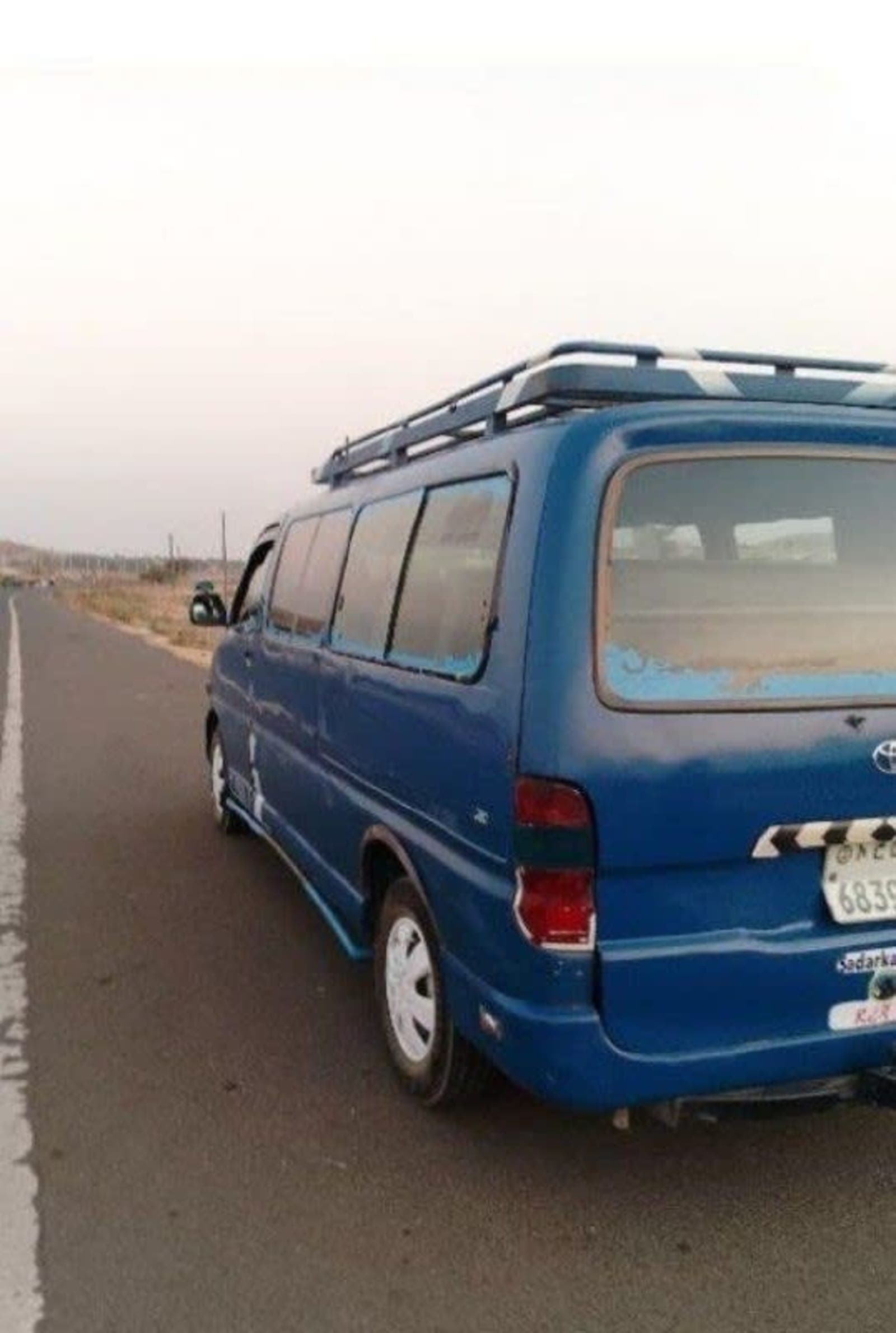 2001 Toyota 2LT — photo 3