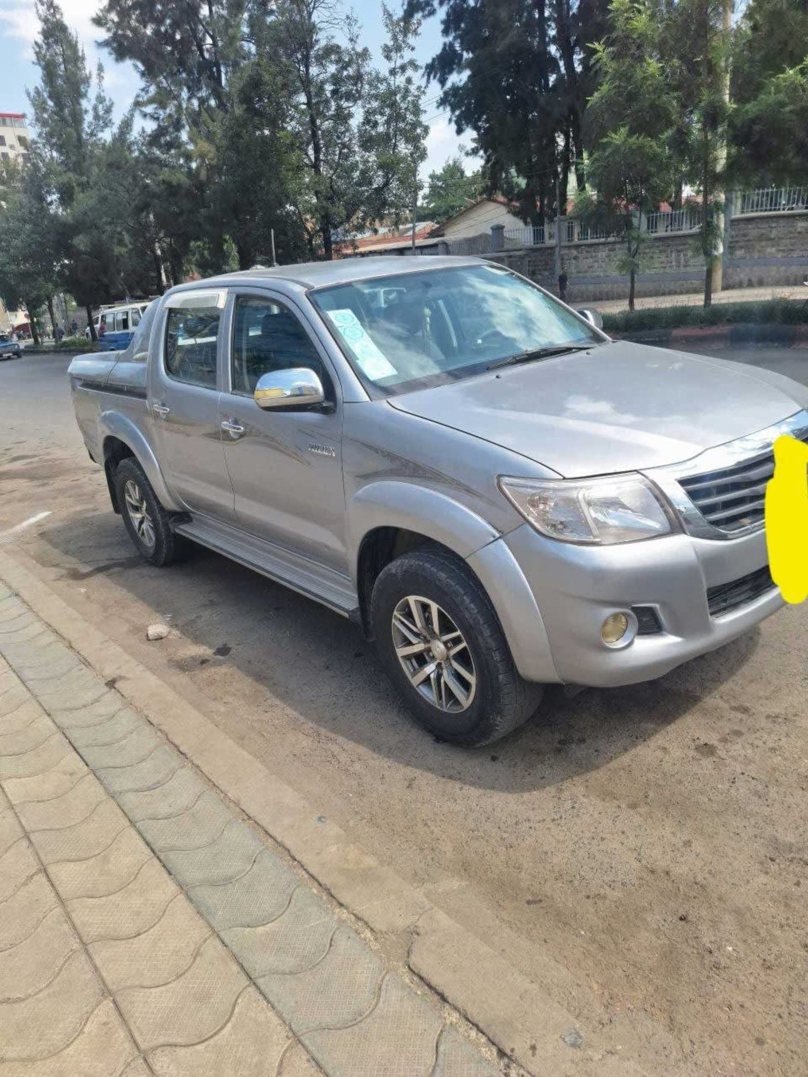 2015 Toyota Hilux double cab — photo 3