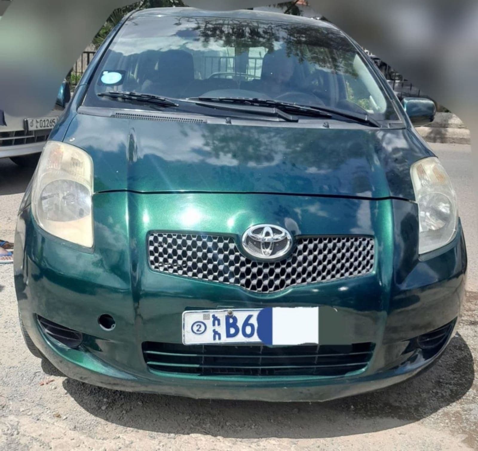 2007 Toyota Yaris Compact — photo 6