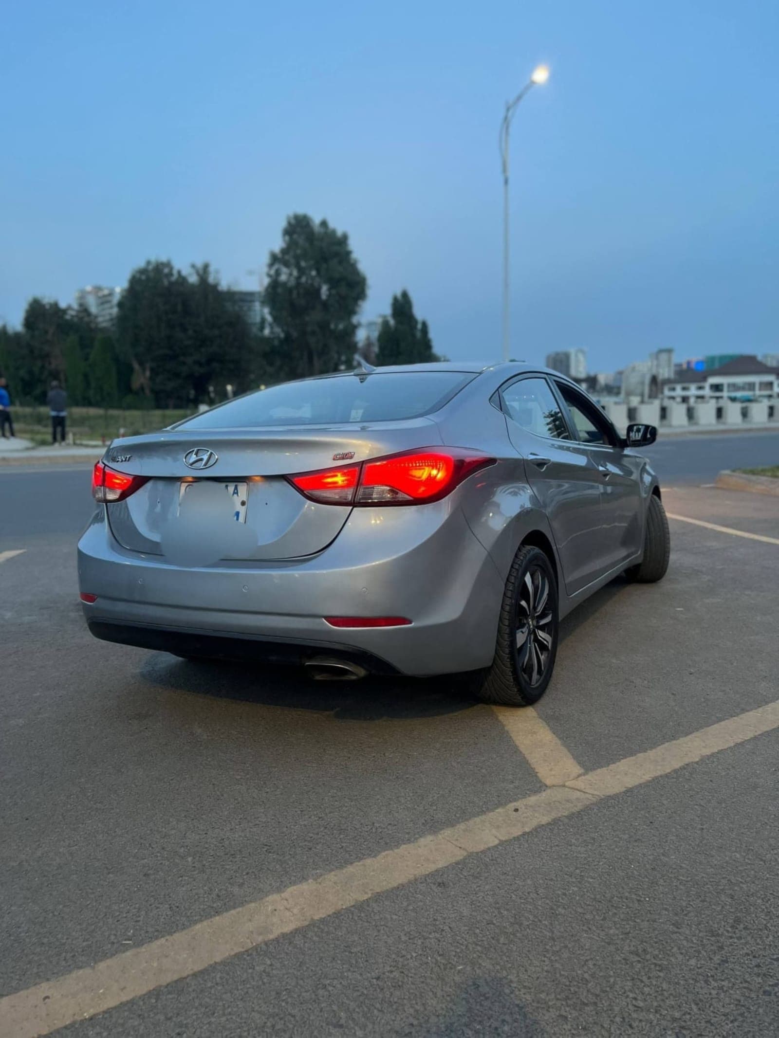 2014 Hyundai Avante — photo 2
