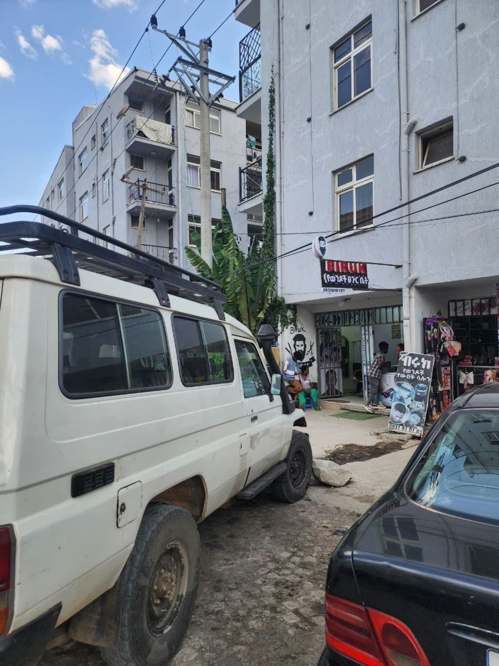 2001 Toyota Landcruiser Longbase โ photo 2